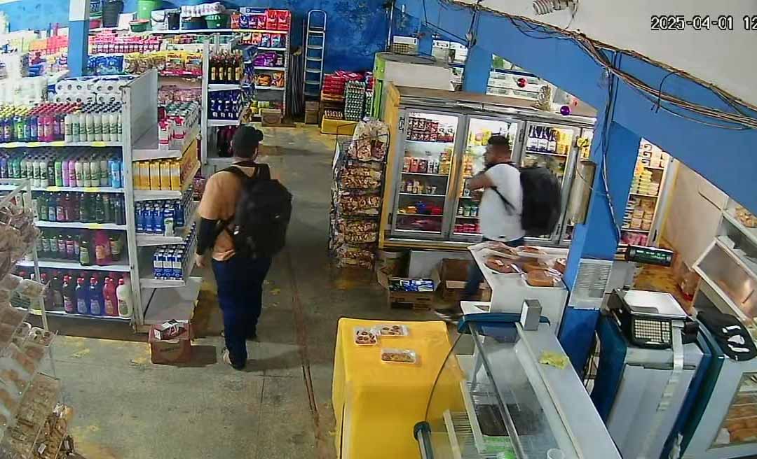 Às vésperas da Páscoa, dupla com mochila nas costas furta chocolates e manteiga de mercado em Rio Branco