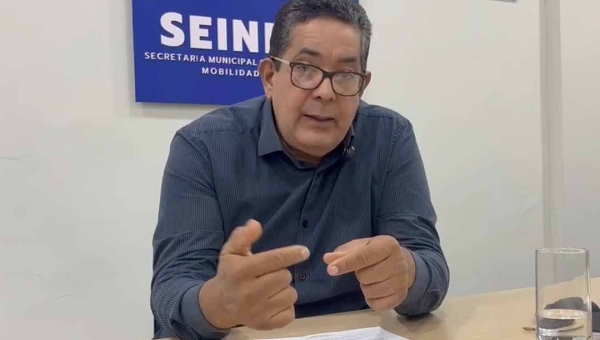 Das 10 empresas do Asfalta Rio Branco, 6 já concluíram as obras previstas; outras 4 permanecem com contratos ativos, diz secretário