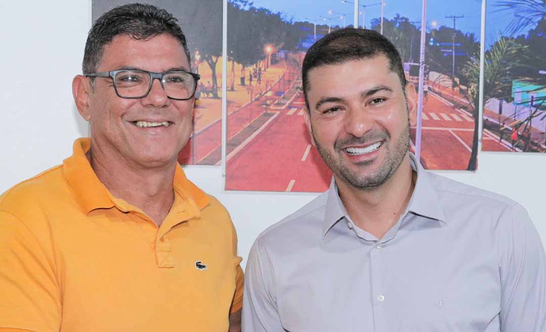 Em visita a Capixaba, Nicolau Jr reitera apoio ao município durante reunião com o prefeito Manoel Maia