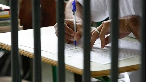 Maioria dos presos do Acre tem idades entre 18 e 29 anos com ensino fundamental incompleto