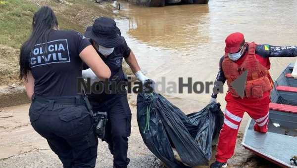 Corpo é encontrado boiando no Rio Acre; vítima pode ter se jogado no manancial para escapar da morte por faccionados