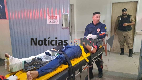 Motociclista sofre fratura exposta em colisão com carro na Estrada Transacreana