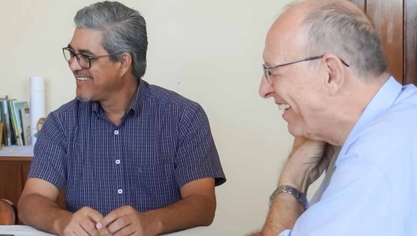 Edvaldo se reúne com Dom Flávio Giovenale e garante destinação de recursos para projetos sociais da Diocese de Cruzeiro do Sul