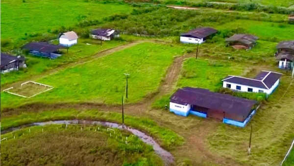 Prefeitura de Boca do Acre inicia limpeza do Parque de Exposições como preparação para a ExpoBoca 2025