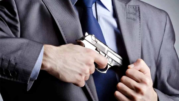 PL que autoriza porte de arma para advogados em defesa pessoal é aprovado no Senado; regulamentação ficará sob responsabilidade do Conselho Federal da OAB