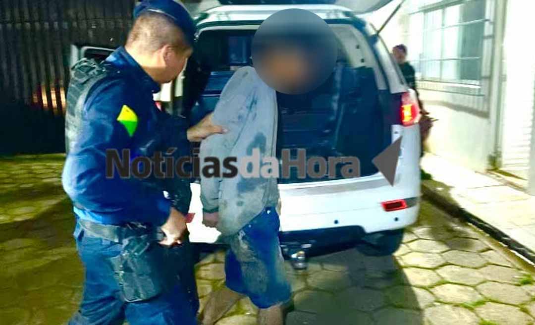 Adolescente é apreendido após trocar tiros com a polícia no bairro Taquari, periferia de Rio Branco