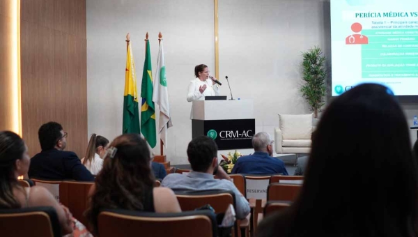 Especialistas debatem desafios da perícia médica no Acre durante seminário promovido pelo CRM-AC