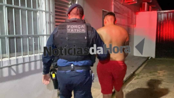 Polícia Militar prende homem com grande quantidade de drogas no bairro Airton Sena, em Rio Branco
