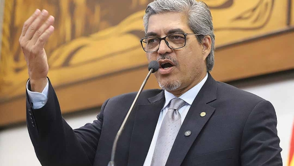 Edvaldo denuncia que Secretaria de Estado de Educação deixou de pagar empresa de transporte e 11 escolas de Jordão estão sem aulas