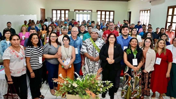 Em Brasileia, governo do Acre realiza consultas para atualização da repartição de benefícios do Programa de Incentivo a Serviços Ambientais do Carbono