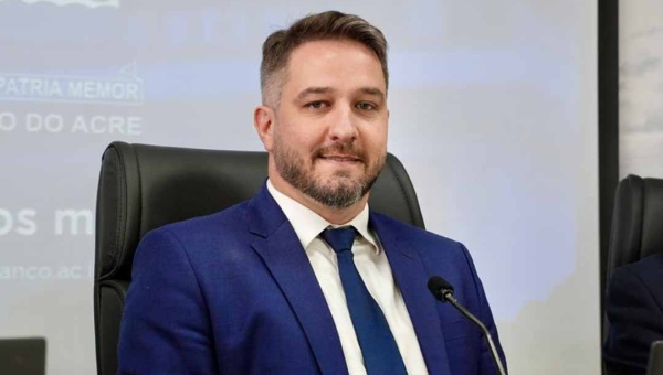 Felipe Tchê defende regulamentação da lei que estabelece Sistema Municipal de Defesa do Consumidor