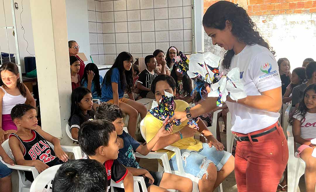 Alegria e doçura: Assistência social realiza entrega de ovos de Páscoa para crianças do Serviço de Convivência