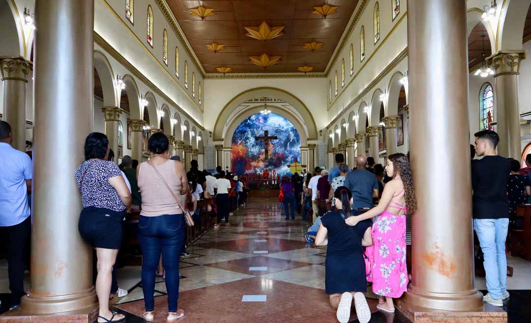 Missa na Catedral de Rio Branco antecede procissão no Centro da Capital nesta Sexta-feira Santa