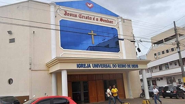 Para celebrar a Sexta-Feira da Paixão, cristãos da Universal se reúnem no encontro ‘A família ao Pé da Cruz’