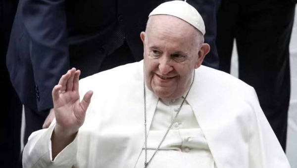 Morre Papa Francisco, aos 88 anos, anuncia o Vaticano