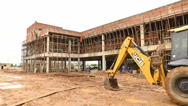 Acre fecha março com o metro quadrado mais caro do País para se construir