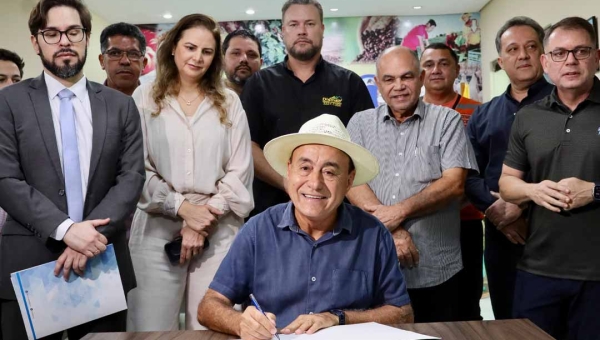 Prefeito Bocalom assina Projeto de Lei que institui REFIS 2025 em Rio Branco com até 90% de desconto em juros e multas