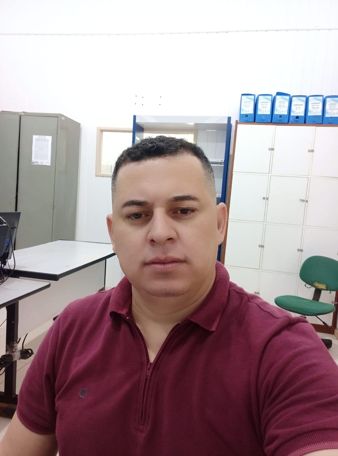 Professor Jeremias Alves conquista título de mestre e eleva o nome de Boca do Acre na educação científica da Amazônia