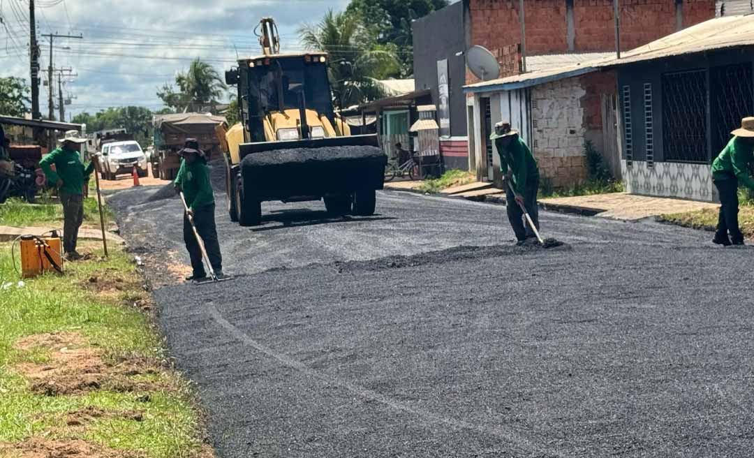 Parceria entre prefeitura de Feijó e governo do Acre impulsiona melhorias nas ruas do município
