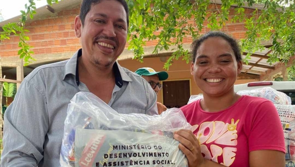 Governo Lula inicia entrega mais de 4 mil cestas básicas a agricultores familiares afetados pelas cheias no Acre