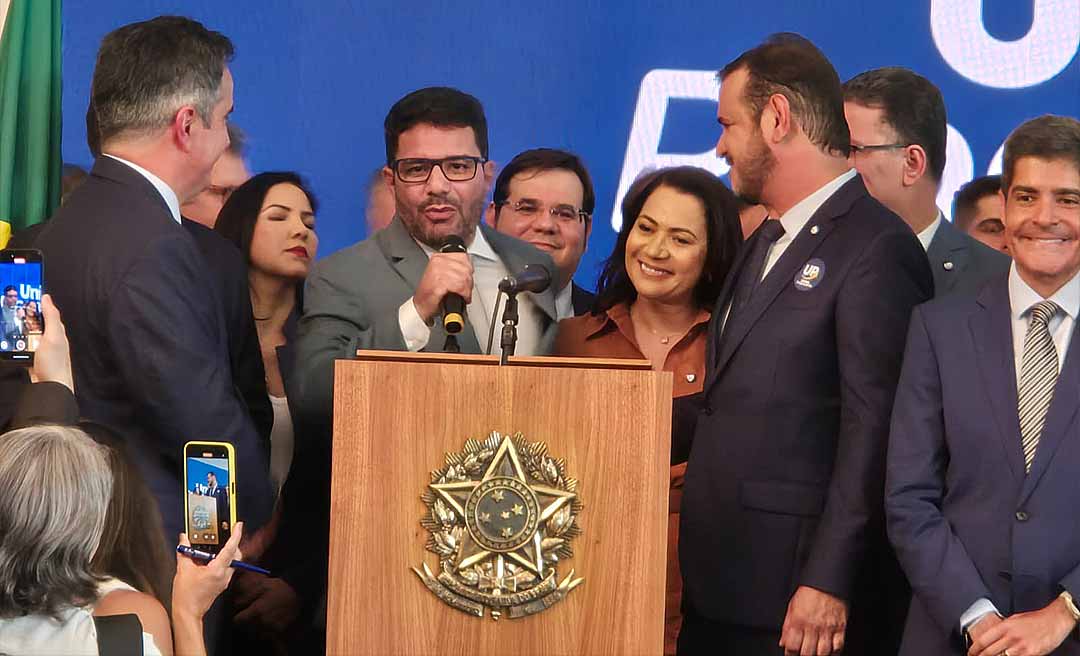 Com a presença de Gladson e Mailza, União e PP fecham superfederação de olho em 2026 e fundo de R$ 1 bilhão