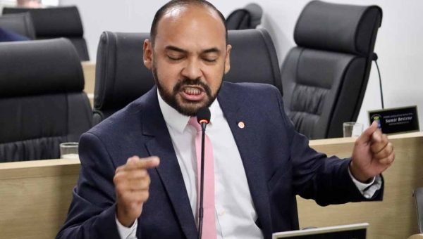 “Não vou me acanalhar!”, desabafa vereador João Paulo sobre falta de respostas da Prefeitura de Rio Branco às suas indicações