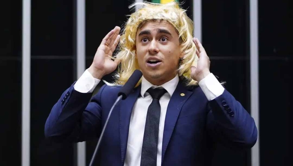 Justiça condena o deputado federal Nikolas Ferreira por discurso transfóbico na Câmara