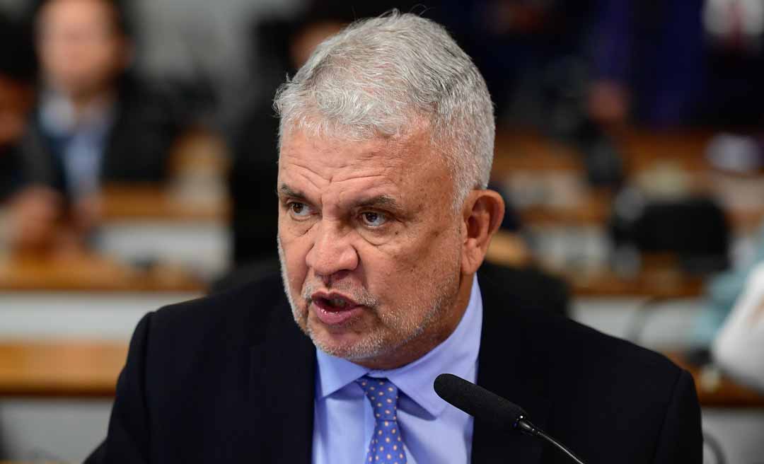 Petecão destina quase R$ 4 milhões para obras sociais e esportivas em Rio Branco