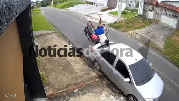 Motociclista sofre pico de pressão, fica desacordado e colide na traseira de veículo em Cruzeiro do Sul