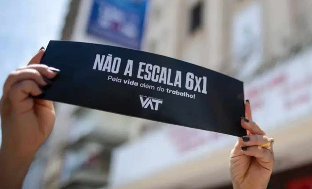 Tendo como pauta o fim da escala de trabalho 6 por 1, Movimento Sindical do Acre realiza ato unificado no Dia do Trabalhador na Capital