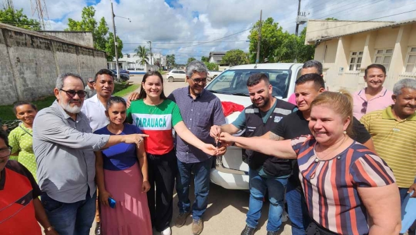 Emenda de Petecão, a pedido de Edvaldo Magalhães, possibilita a entrega de caminhonete ao Sindicato Rural de Tarauacá
