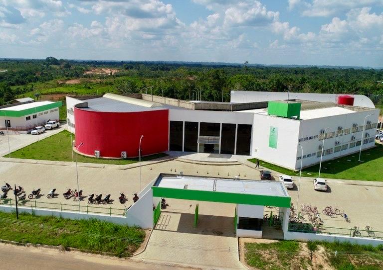 Professor do IFAC contesta reportagem sobre incidente com estudantes: “Notícia foi equivocada”