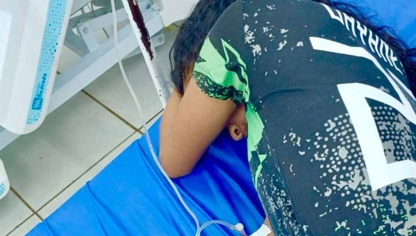 Estudantes do IFAC passam mal durante confraternização e são levadas ao hospital com sintomas graves; uma das vítimas teve convulsão