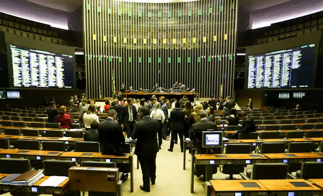 Câmara pode votar urgência em Projeto de Lei que prevê aumentar número de deputados federais