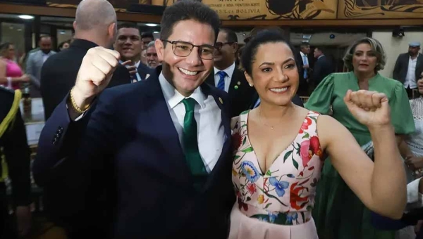 Metade dos Estados poderá ser governada por vices a partir de 2026 com saída de governadores para eleições