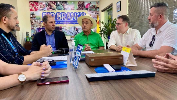 Prefeito Tião Bocalom anuncia construção de 96 novas moradias populares na Capital: “Estamos levando dignidade às pessoas”