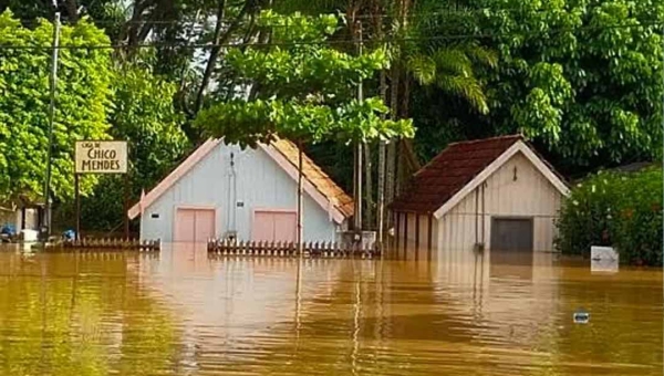 Governo Lula libera quase meio milhão de reais para recuperação de áreas afetadas pela cheia em Xapuri