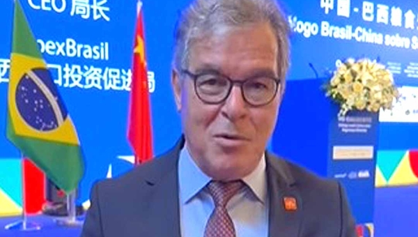 Governos da China e do Brasil voltam a discutir ferrovia bioceância que passa pelo Acre e liga Chancay a Ilhéus