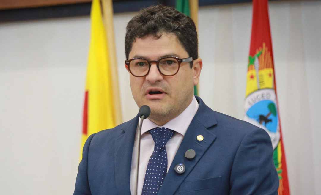 Eduardo Ribeiro classifica como “absurdo” aumento no número de deputados federais