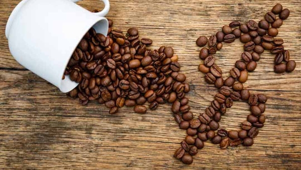 O cafezinho mais caro do mundo está no aeroporto mais próximo de você