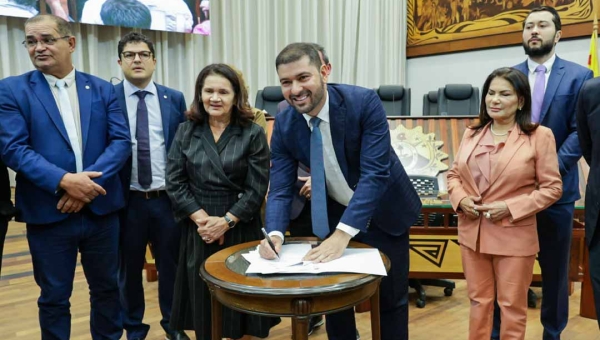 Nicolau Júnior firma cooperação com o Tribunal de Contas visando investir na eficiência administrativa da Casa Legislativa