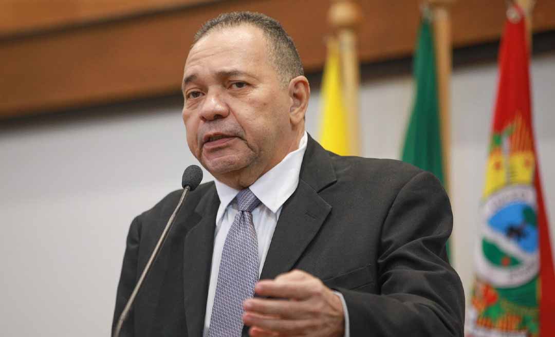 “Somos escravos na Amazônia de um querer mundial”, dispara líder do governo, Manoel Moraes