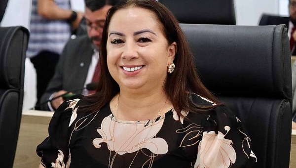 Vereadora Elzinha Mendonça propõe criação do Centro Municipal de Referência em Educação Especial em Rio Branco