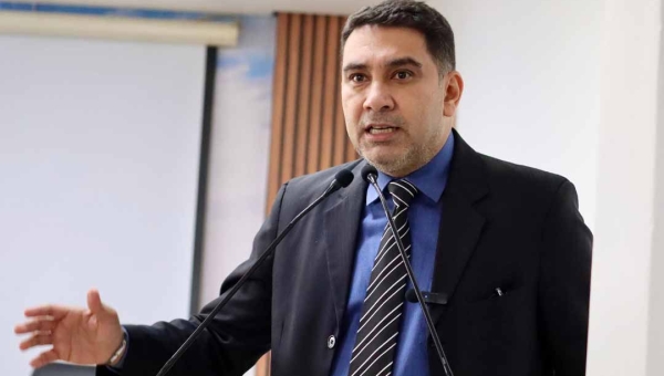 Vereador Samir Bestene defende incentivo à indústria local e critica falta de políticas públicas para o setor