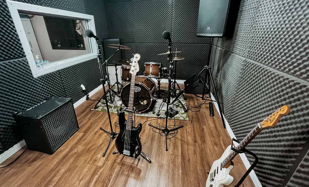 Como montar um estúdio musical simples: Dicas essenciais para Iniciantes