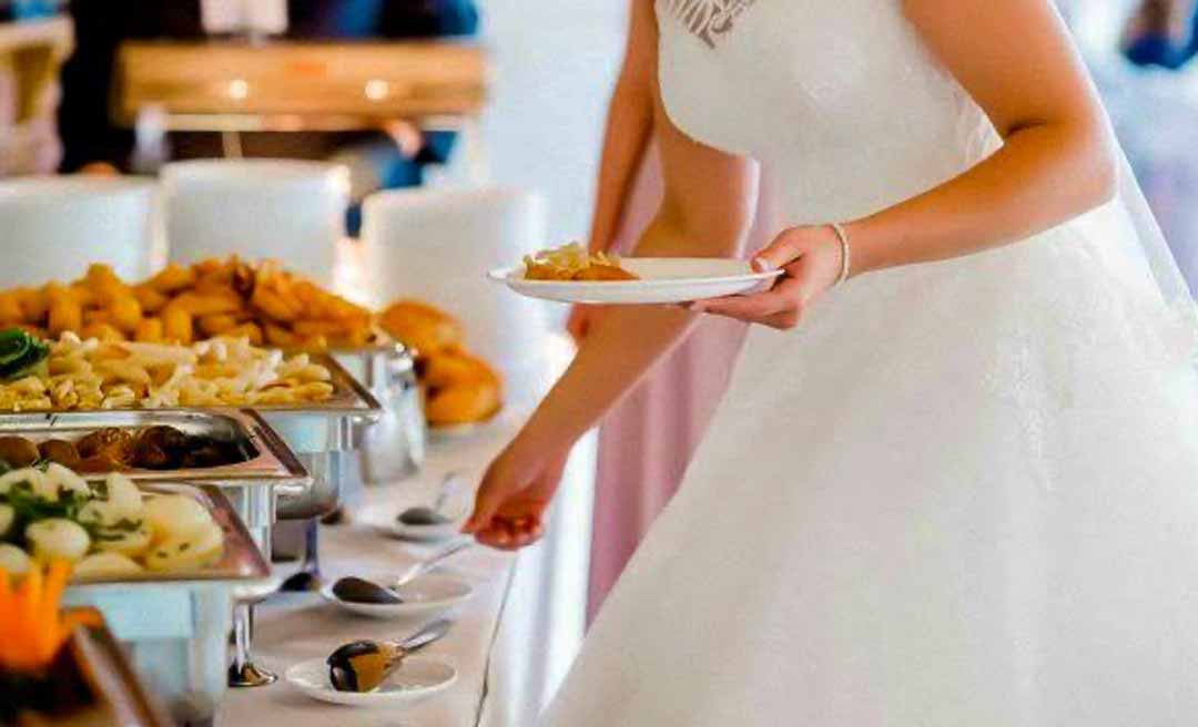 Justiça acreana mantém condenação de buffet por servir comida estragada em casamento