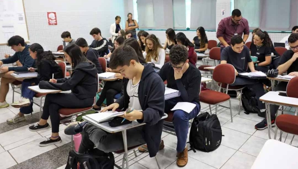 Inscrições para o Enem começam nesta segunda-feira; prazo termina no dia 6 de junho