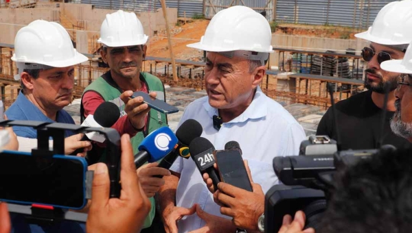 Bocalom visita obras do Mercado Elias e diz que local era abandonado pelo poder público: “Qualidade de vida para os trabalhadores e visitantes”