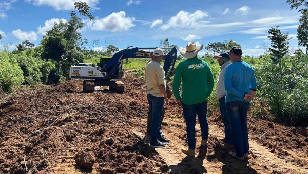 Ramal do 88 recebe melhorias em ação conjunta entre Prefeitura e Governo do Estado