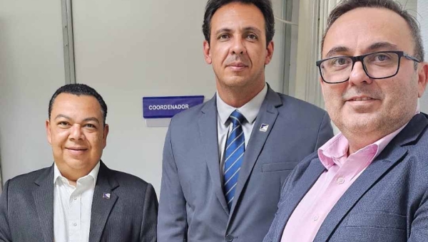 Petecão e Paulo Ximenes pedem e novo presidente do INSS nomeia Iracemo Coelho para a regional Norte e Centro-Oeste